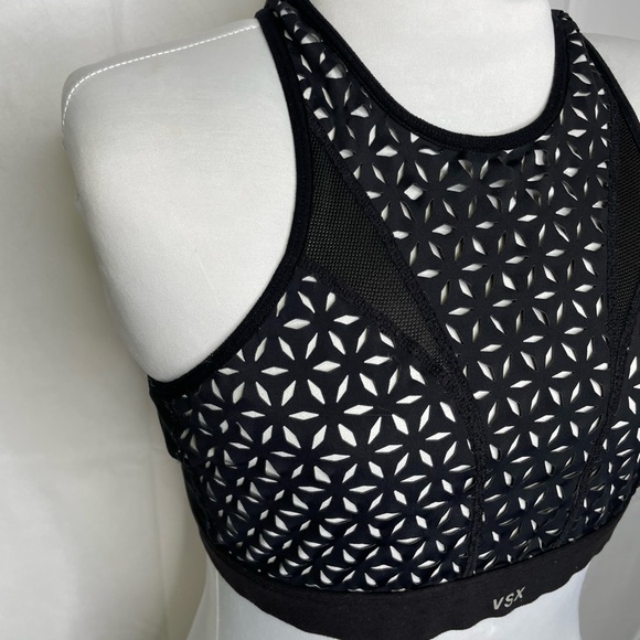 Victoria's Secret VSX Laser Cut Sports Bra | Size Large - Picture 3 of 7